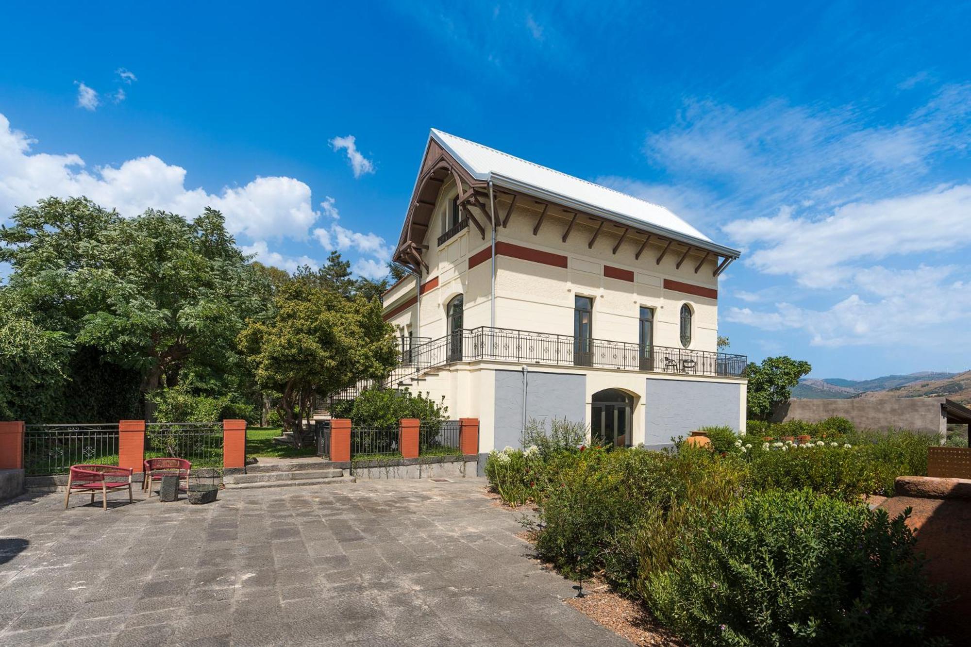 Hotel Dimora Cottanera Castiglione De Sicilia Exterior foto